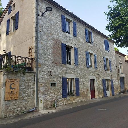 Un Nid Pour La Nuit, Chambres D'Hotes Saint-Géry Екстериор снимка
