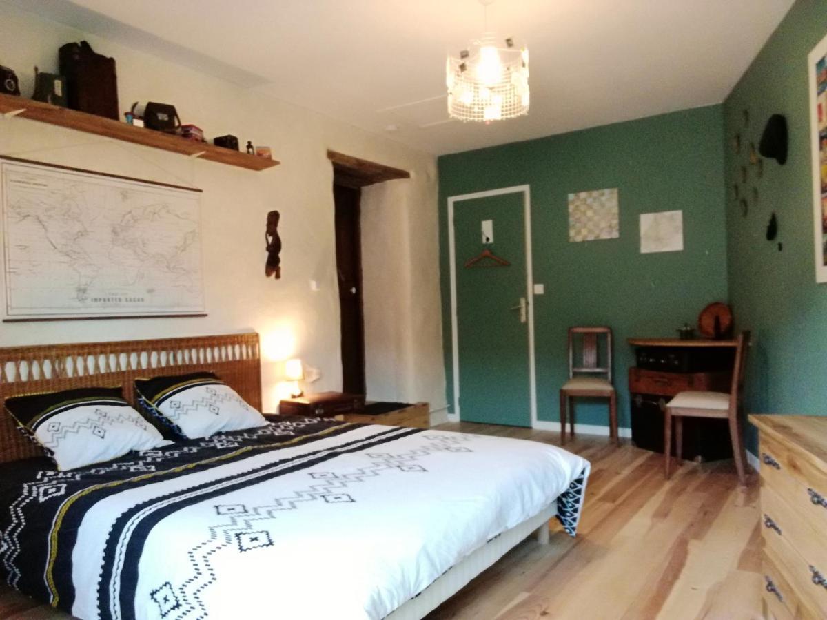 Un Nid Pour La Nuit, Chambres D'Hotes Saint-Géry Екстериор снимка